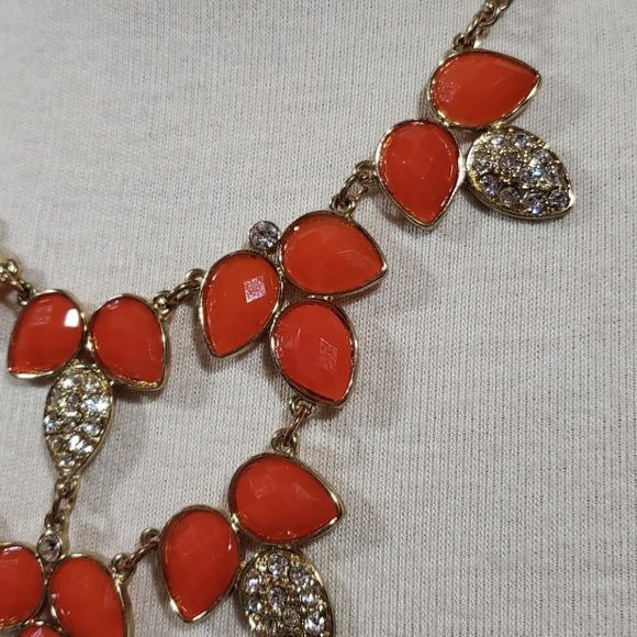 [5/$25] Floral Petal Rhinestone Necklace - Picture 3 of 4